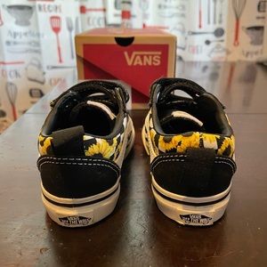Vans size 6 toddler girl sunflower